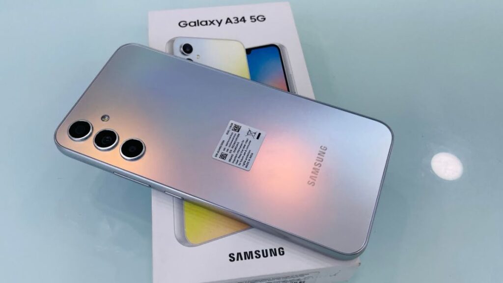 One Plus की खटिया खड़ी करने सस्ते में Samsung Galaxy A34 5G स्मार्टफोन, 256GB स्टोरेज के साथ है बेस्ट फीचर्स